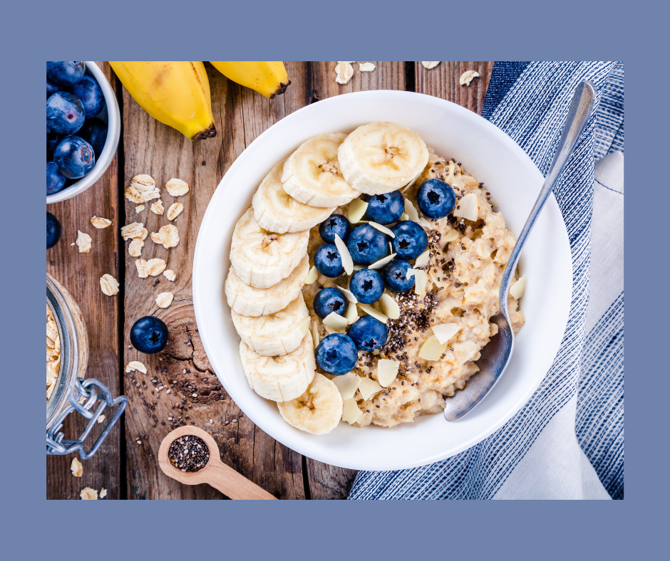 Breakfast Banana & Blueberry Oatmeal